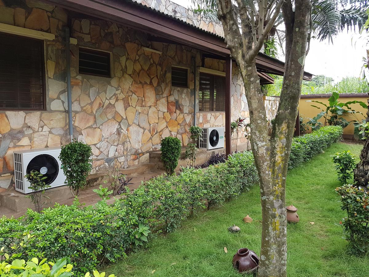 帕利梅Chez Therese住宿加早餐旅馆 外观 照片